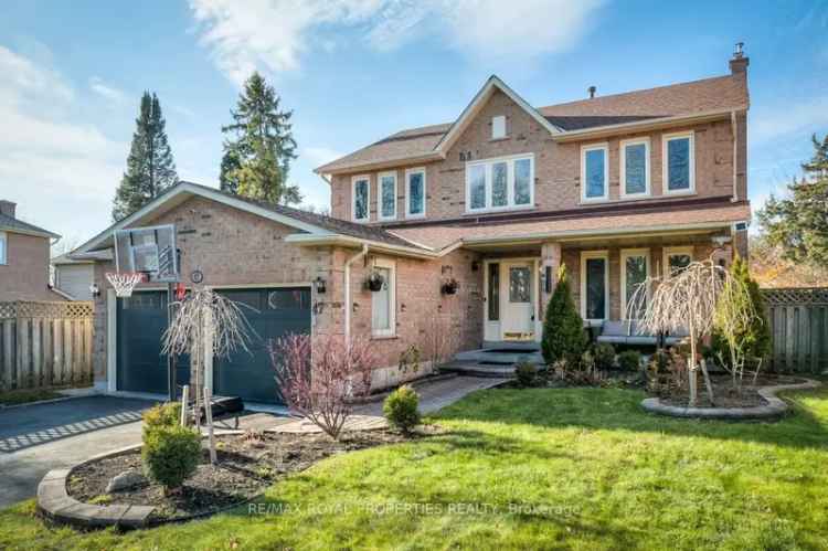 House For Sale in Whitby, Ontario