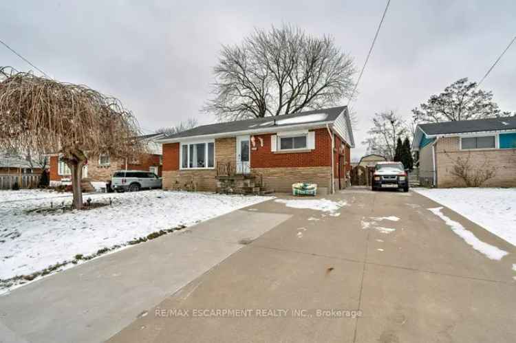 3 1 Bedroom Bungalow Hamilton Mountain Detached Home Investment