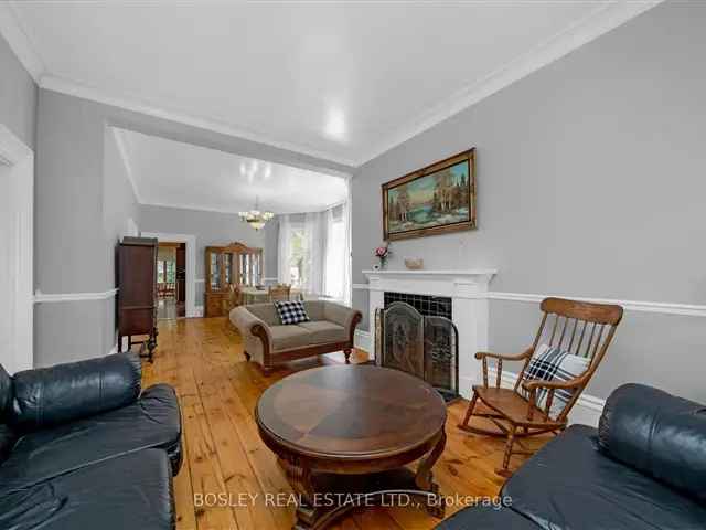 House For Sale in Harrison, Ontario