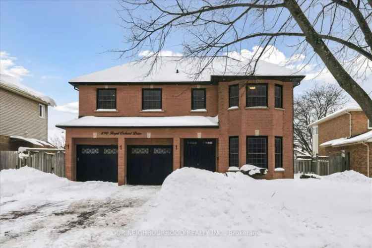 All Brick 4-Bed 4-Bath Home in North Oshawa