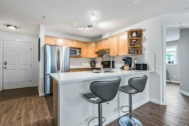 House For Sale in 304, 8 Avenue SW, Calgary, Alberta