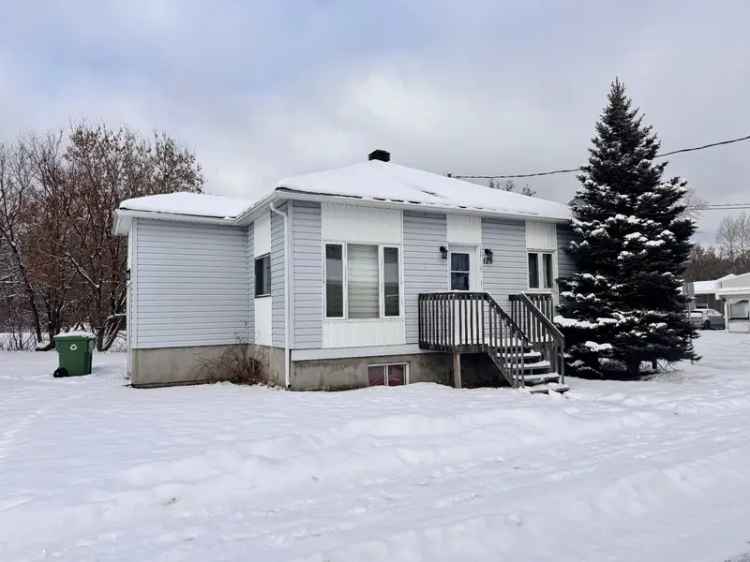 Bungalow for sale, 125, Rue St-Joseph, Lac-des-Écorces - Proprio Direct