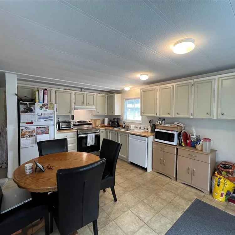 5 Bedroom 2 Bath Manufactured Home with Workshop