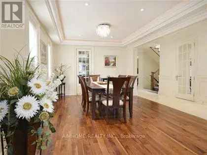 4 rooms apartment of 1349 m² in Toronto