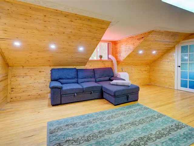 House For Sale in Rideau Lakes, Ontario