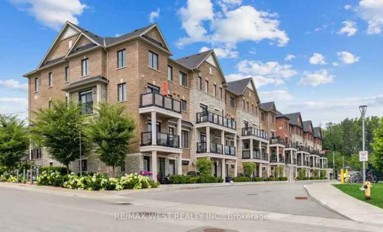 Condo For Rent in 198, Pine Grove Road, Vaughan, Ontario