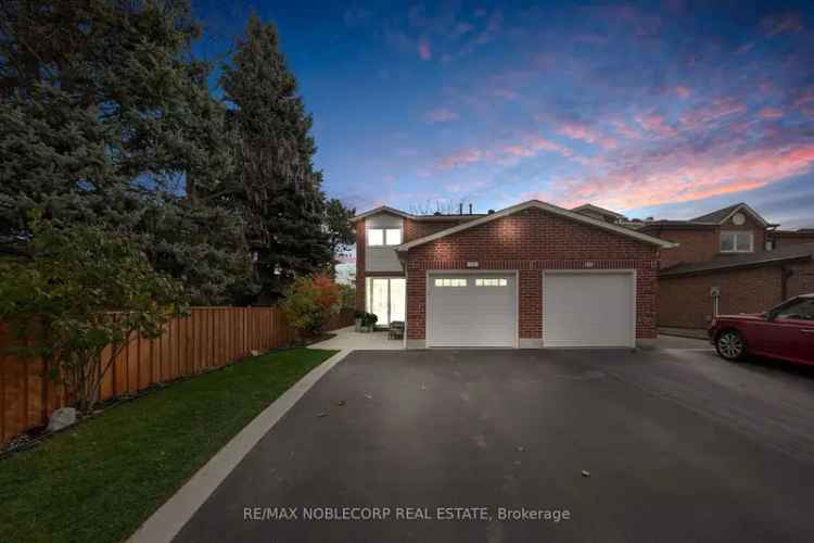 House For Sale in Vaughan, Ontario