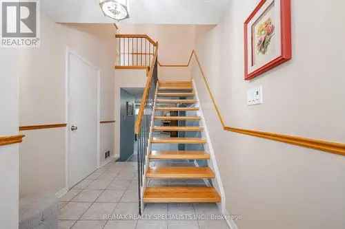 House For Sale In Applewood, Mississauga, Ontario