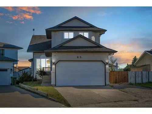 7 Bed 4 Bath House with Legal Suite Calgary