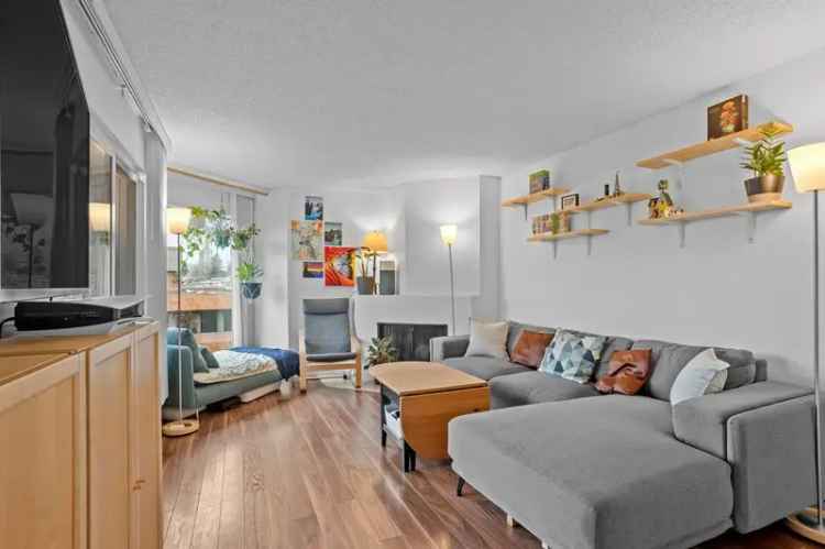 Granville Island Village Condo Stunning Views Updated Rainscreened