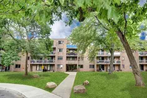 4 rooms apartment of 74 m² in Montreal