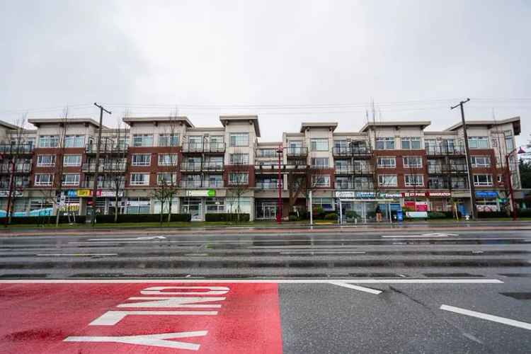 Condo For Sale in Delta, British Columbia