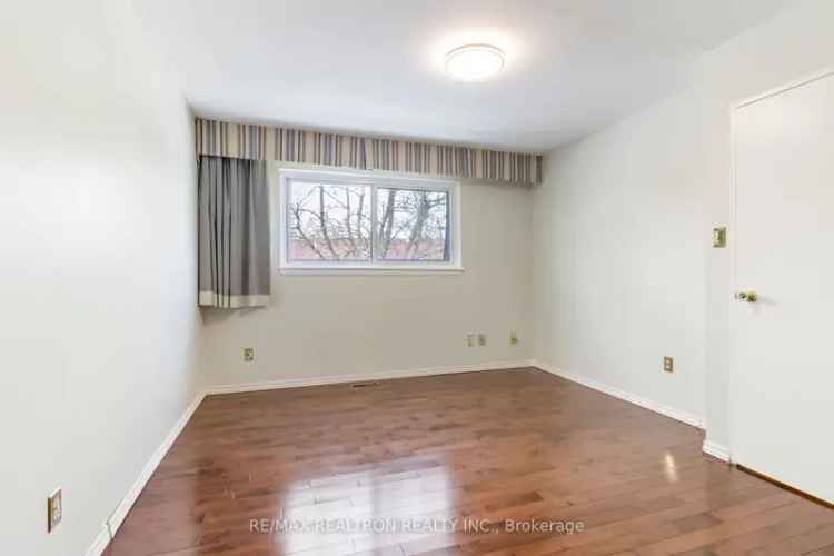 Buy Well Maintained Townhome in Prime Location with 3 Bedrooms