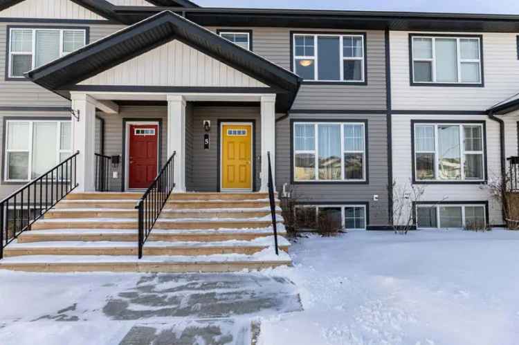 2-Storey Townhouse 3 Beds 2 Baths No Condo Fees