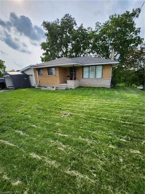 House For Sale in Cambridge, Ontario