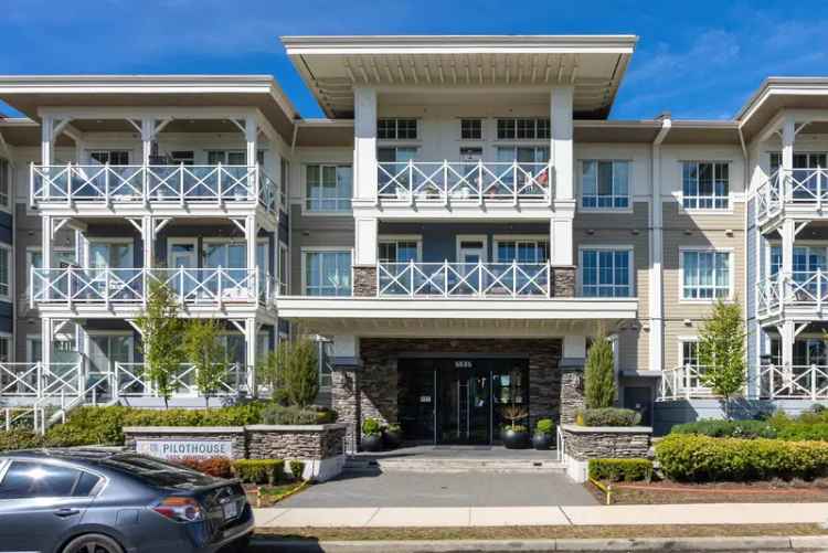 A $984,999.00 Apartment/Condo with 2 bedrooms in Neilsen Grove, Ladner