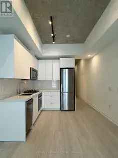 1 room apartment of 319 m² in Toronto