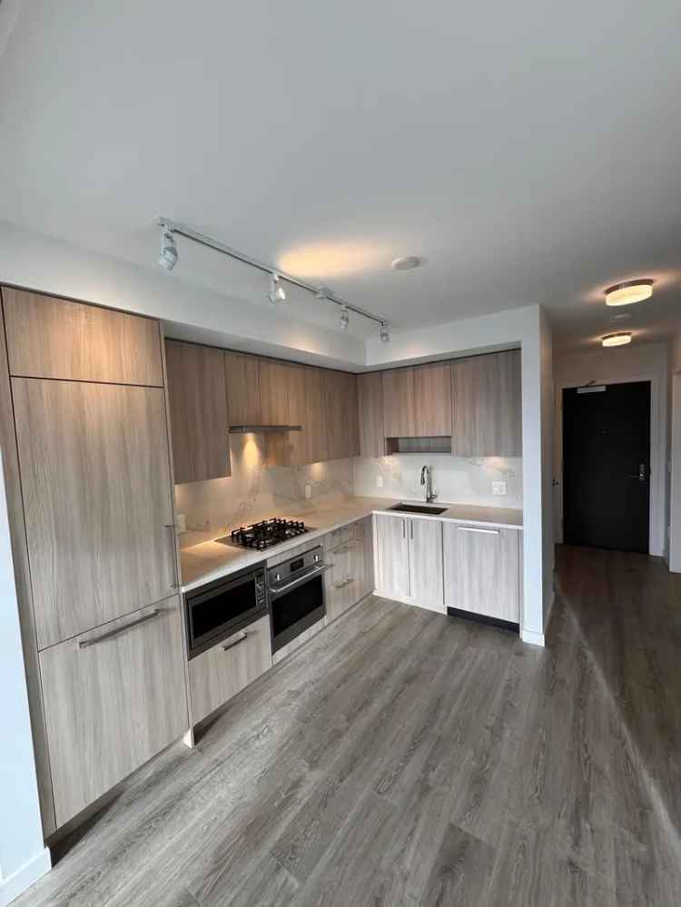 Whalley Condo for Sale Near Surrey Central Skytrain