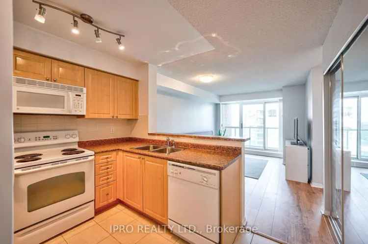 Rent Bright Spacious Condo in Islington Village with Modern Amenities