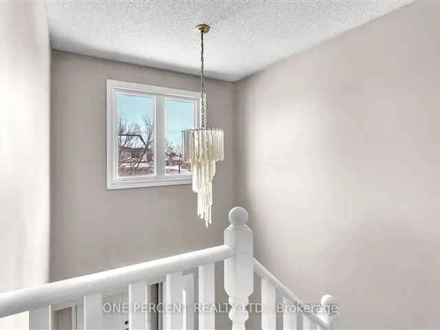 Spacious Semi-Detached Home Near Fanshawe College