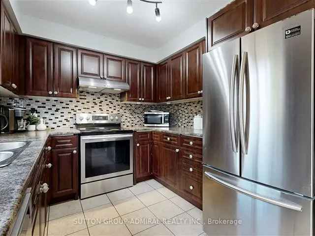 Cute Stunning Detached 2 Storey Home Open Concept Family Size Kitchen 3 Bedrooms Finished Basement