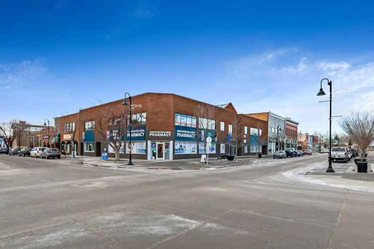 Office For Sale in Redcliff, Alberta