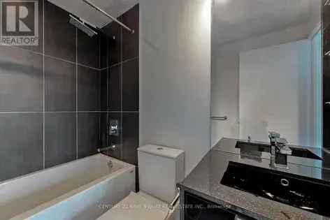 2 rooms apartment of 69 m² in Toronto