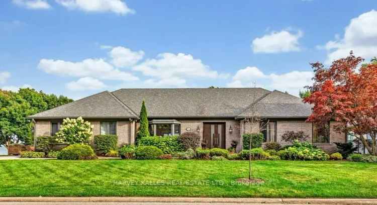 Luxury Waterfront Bungalow Lake Ontario