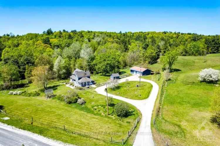 House For Sale in Lanark Highlands, Ontario