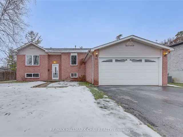 House For Sale in Essa, Ontario