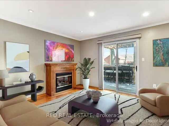 House For Sale in Barrie, Ontario