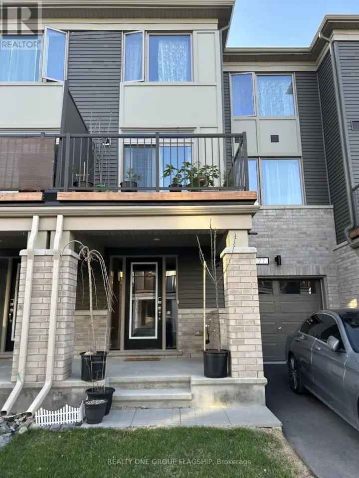 2-Bedroom Townhouse in Barrhaven's Promenade Community