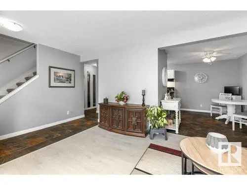 Renovated 3-Bedroom Townhouse Near Misericordia Hospital