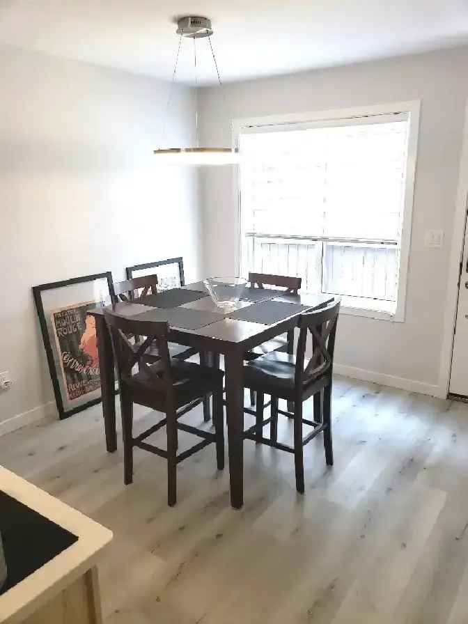 Luxury 2 Bedroom Townhouse for Rent in King Edward Park