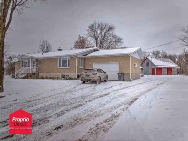 3-Bedroom Bungalow with Heated Garage and Barn