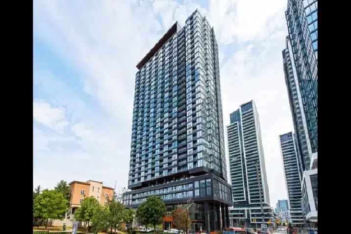 Rent Stylish 1 Bedroom Den Condo in Liberty Village with Lake Views