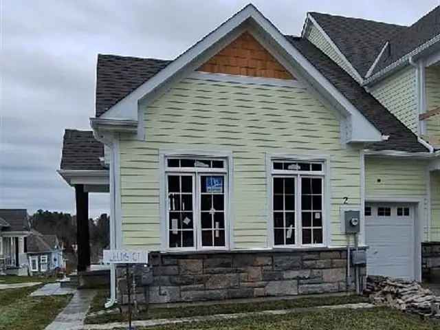 Waterways of Muskoka End Unit Home