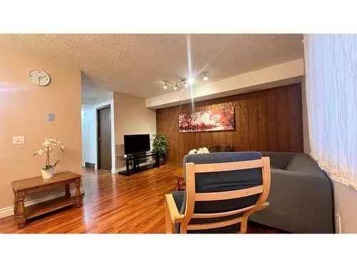 Condo For Sale In St. Andrews Heights, Calgary, Alberta