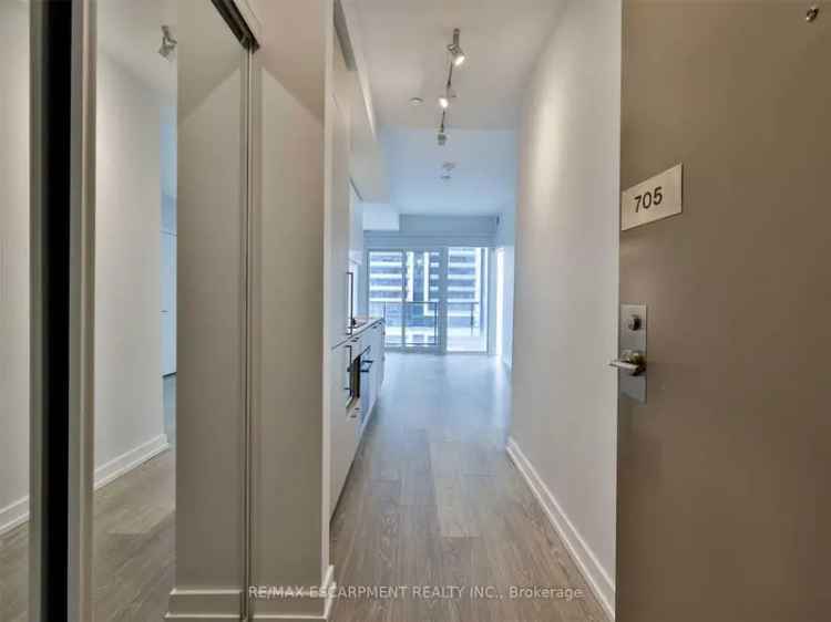 Rent Modern Condos in Liberty Village with Premium Amenities