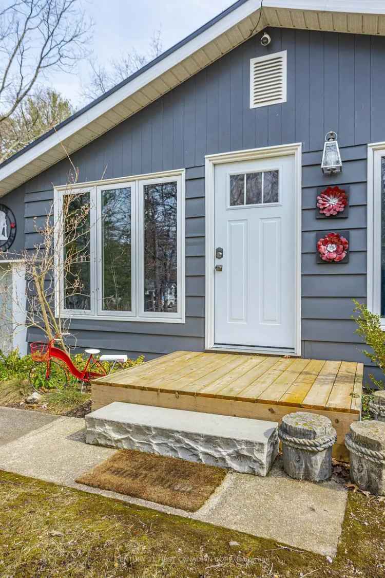 Grand Bend Dream Getaway - 3 Bedroom Home Near Beach
