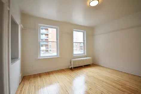 1 room apartment of 144 m² in Ottawa