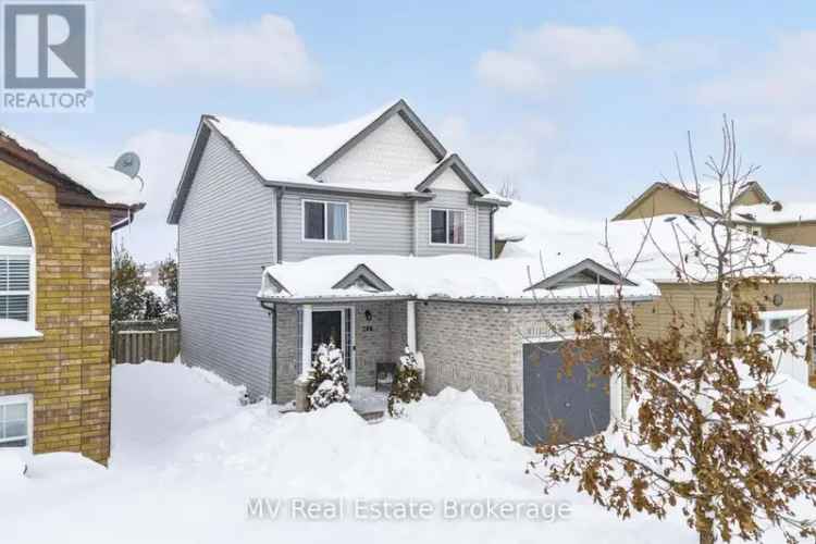 Spacious 4-Bedroom Family Home in Fergus