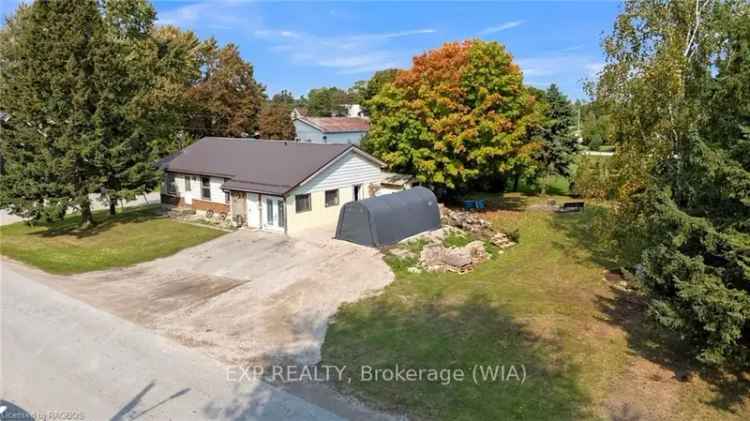 House For Sale in Ashfield–Colborne–Wawanosh, Ontario