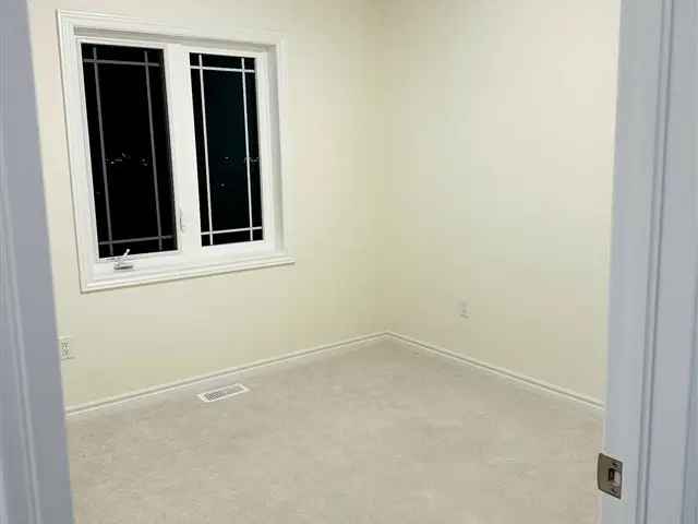 House For Rent in Oshawa, Ontario