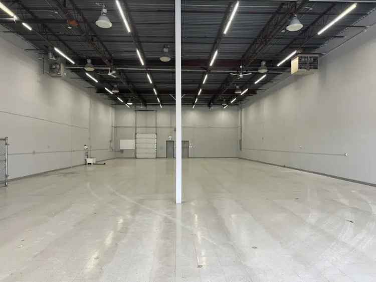 6004 sq ft Warehouse Space For Lease