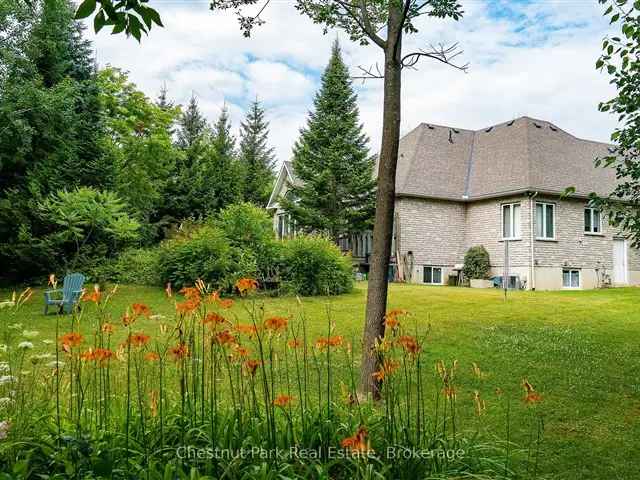 Georgian Bay Estate: 5 Bed 5 Bath Family Home