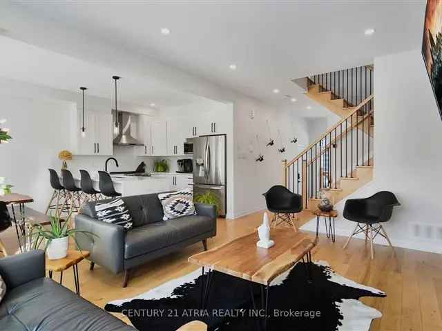 House For Sale in 136, Robin Easey Avenue, Ottawa, Ontario