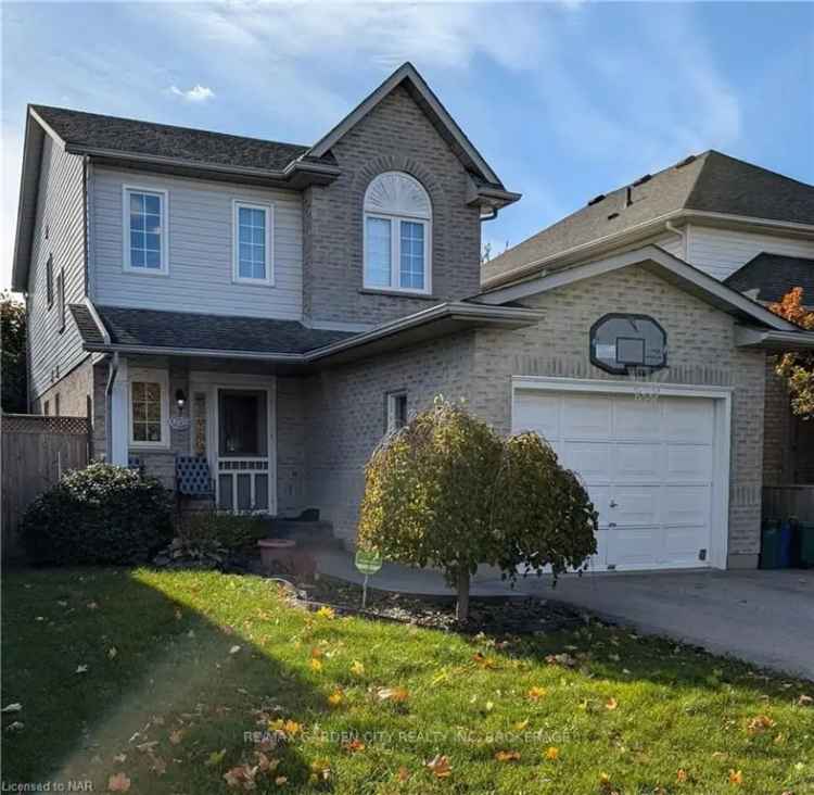 House For Sale in Thorold, Ontario