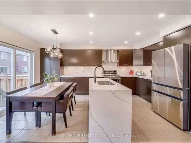 1873 Sq Ft Freehold Townhouse in Milton - 3 Beds, 3 Baths