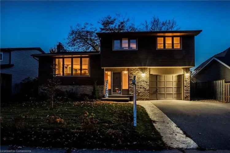 House For Sale in Cambridge, Ontario